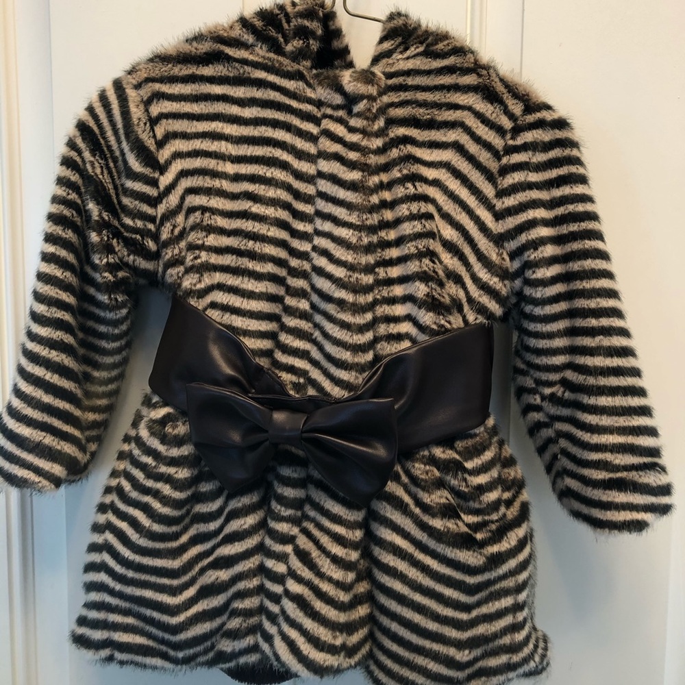 Girls 2T American Widgeon Designer Winter Coat